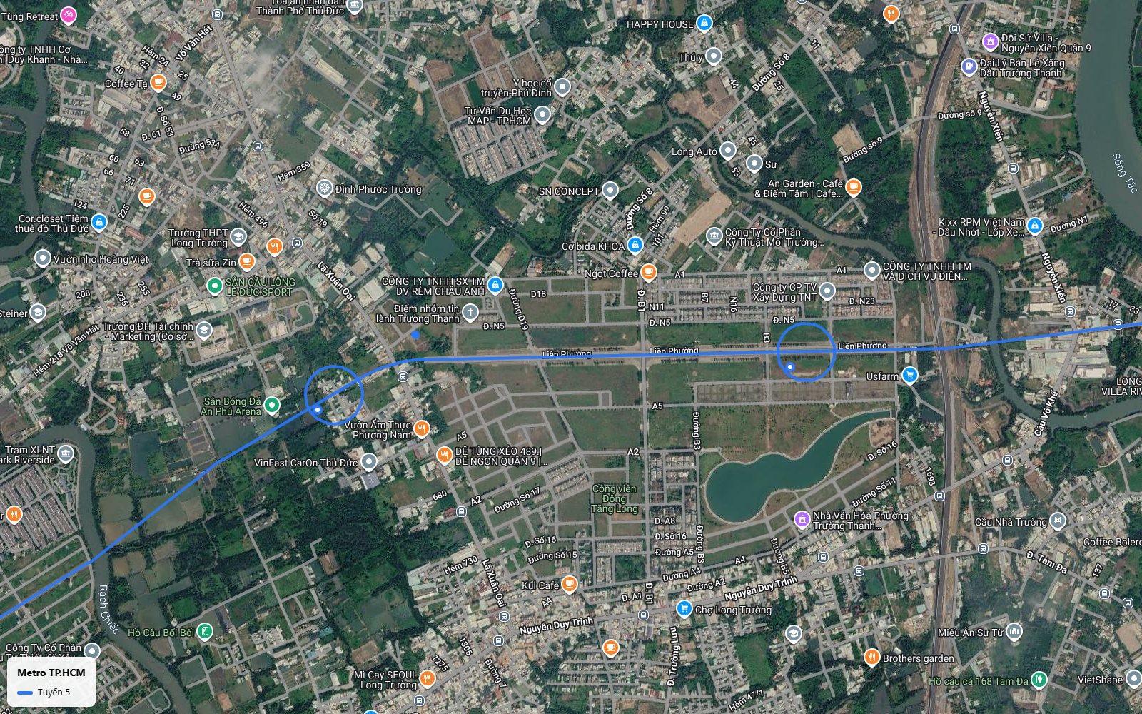 Nhìn từ trên tàu tuyến metro số 5 dọc đường Liên Phường qua khu đô thị Đông Tăng Long, TP Thủ Đức