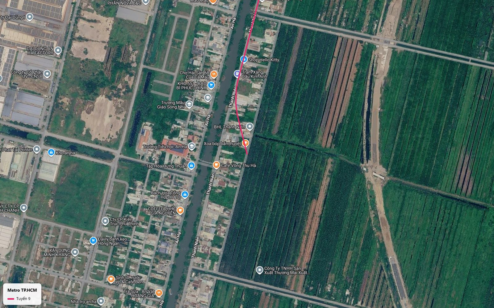 Nhìn từ trên tàu metro số 9 xuống điểm cuối khu An Hạ trên đường Thanh Niên xã Phạm Văn Hai Bình Chánh